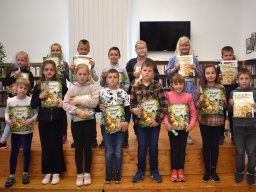 szovegelo_kiallitott_rajzok_3 evfolyam_dijazott